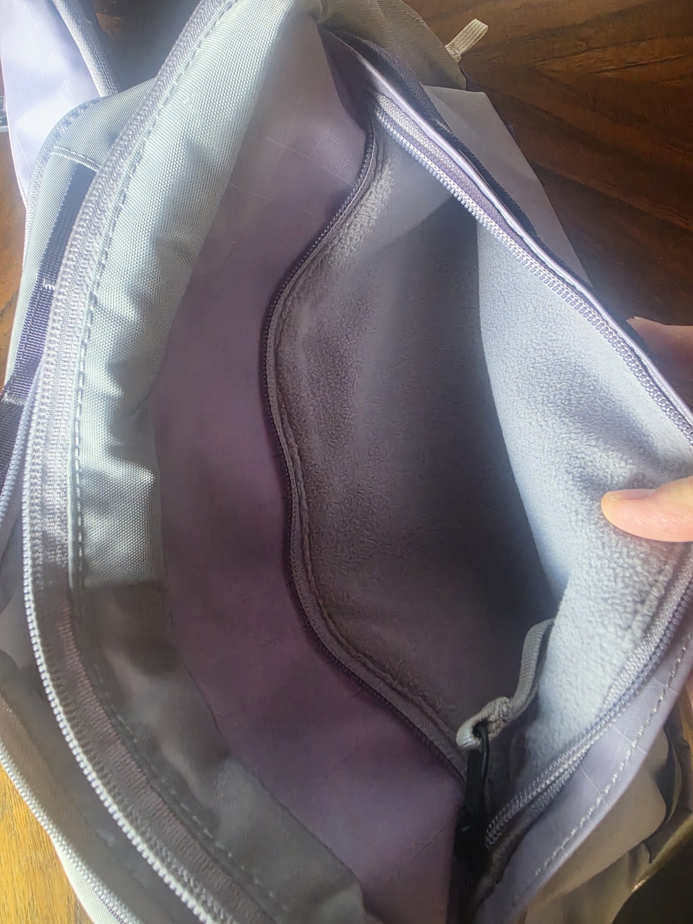 The North Face Men's Lilac ENDLESS DUSK Crossbody Sling Bag - UNUSED - Picture 13 of 16